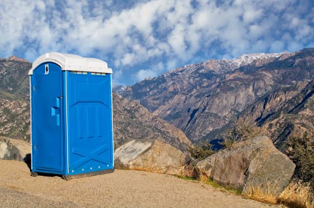 Portable bathroom rental in Pembroke Pines, FL